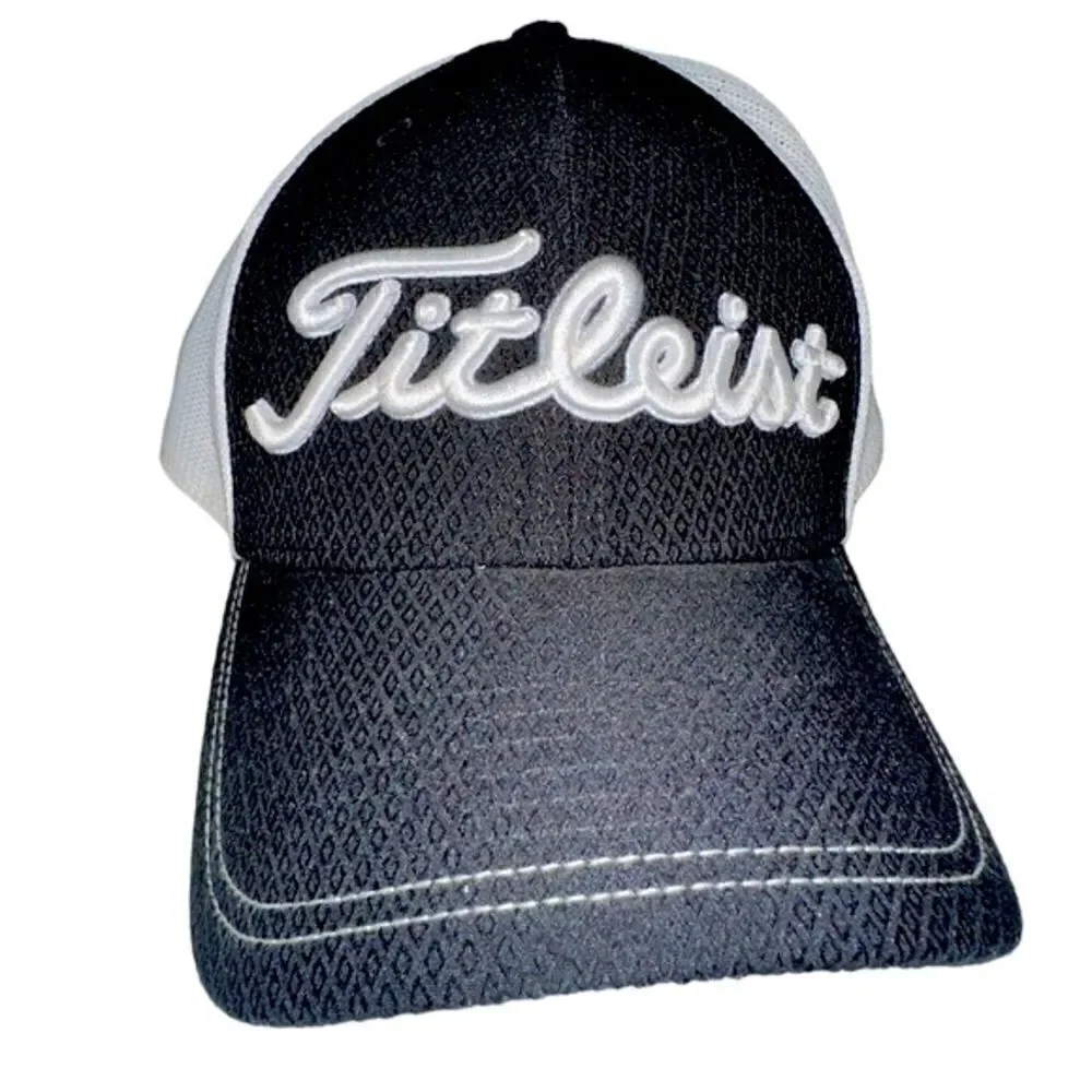 Titleist Hat Elastic Men’s Size M/L